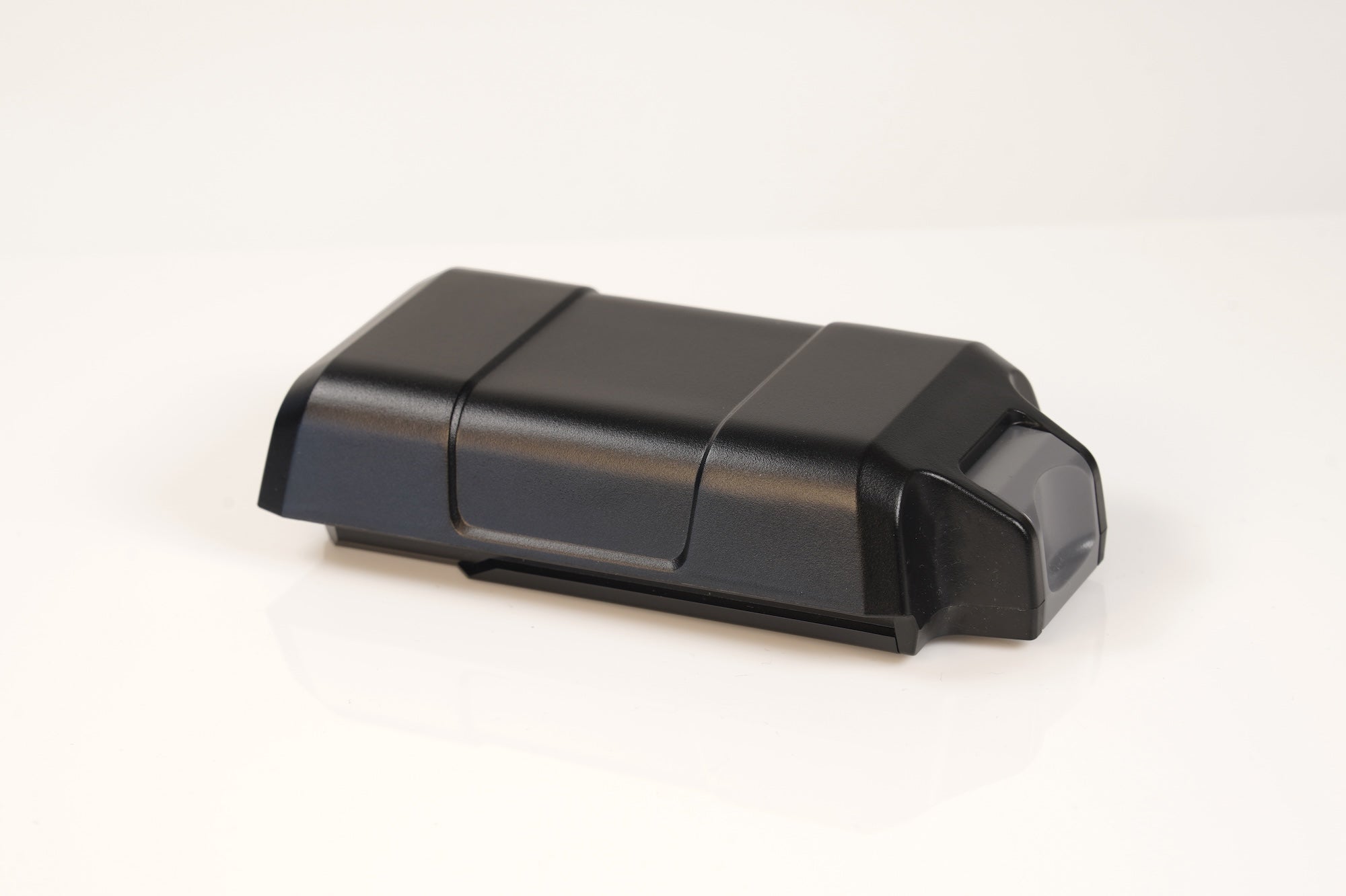LX1 Long-Shift Power Bank